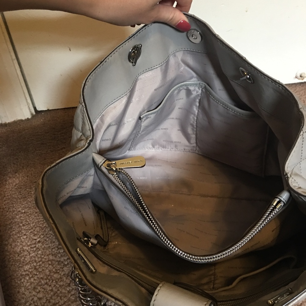 MK Susannah Large Tote Bag - Picture 4 of 6